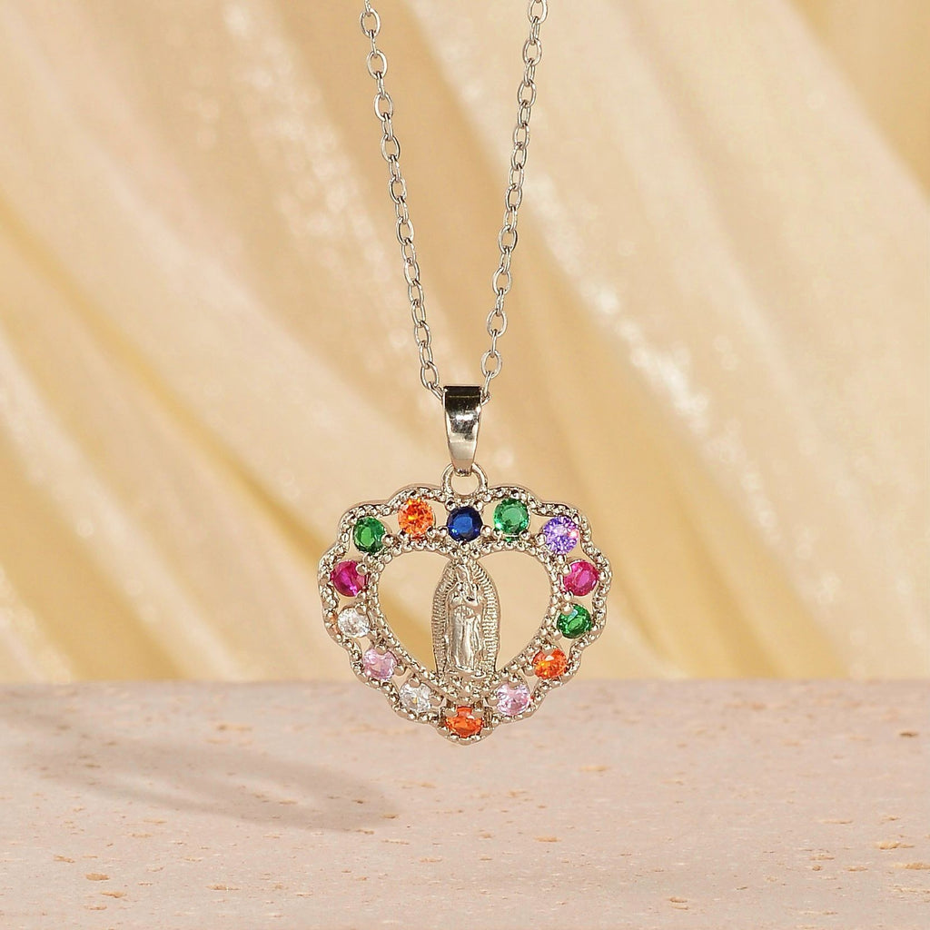 Exquisite heart pendant