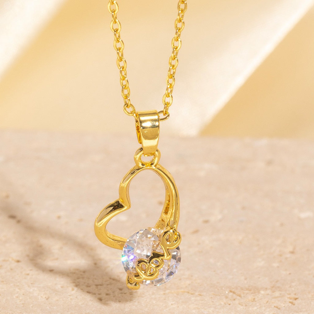 Exquisite heart pendant