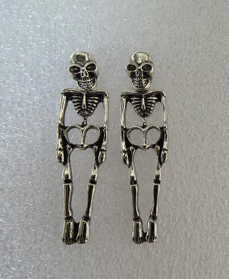 Haunted Skull Detachable Earrings