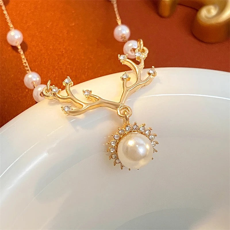 Antler Pearl Gold Drop Necklace