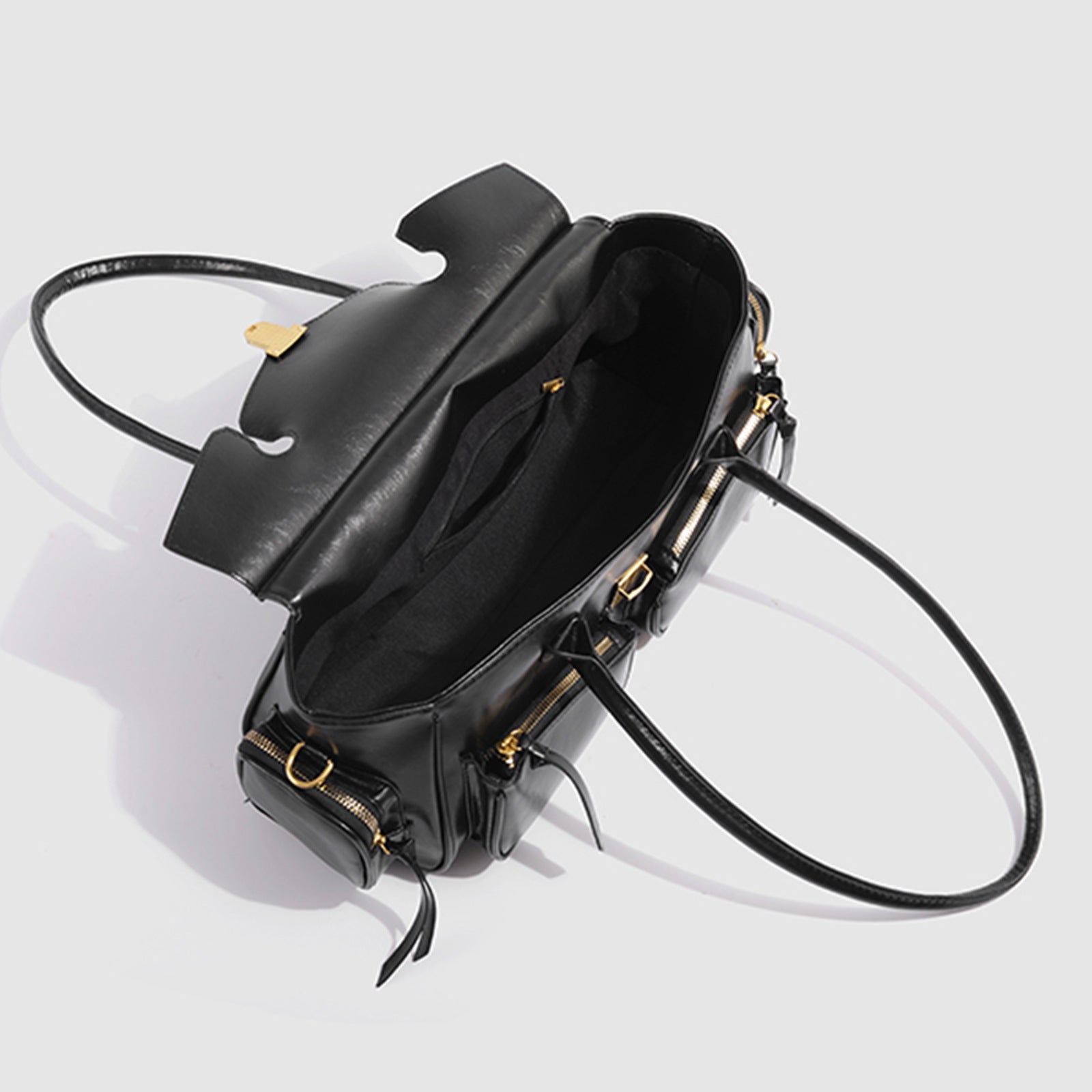 Élan Lock Shoulder Bag