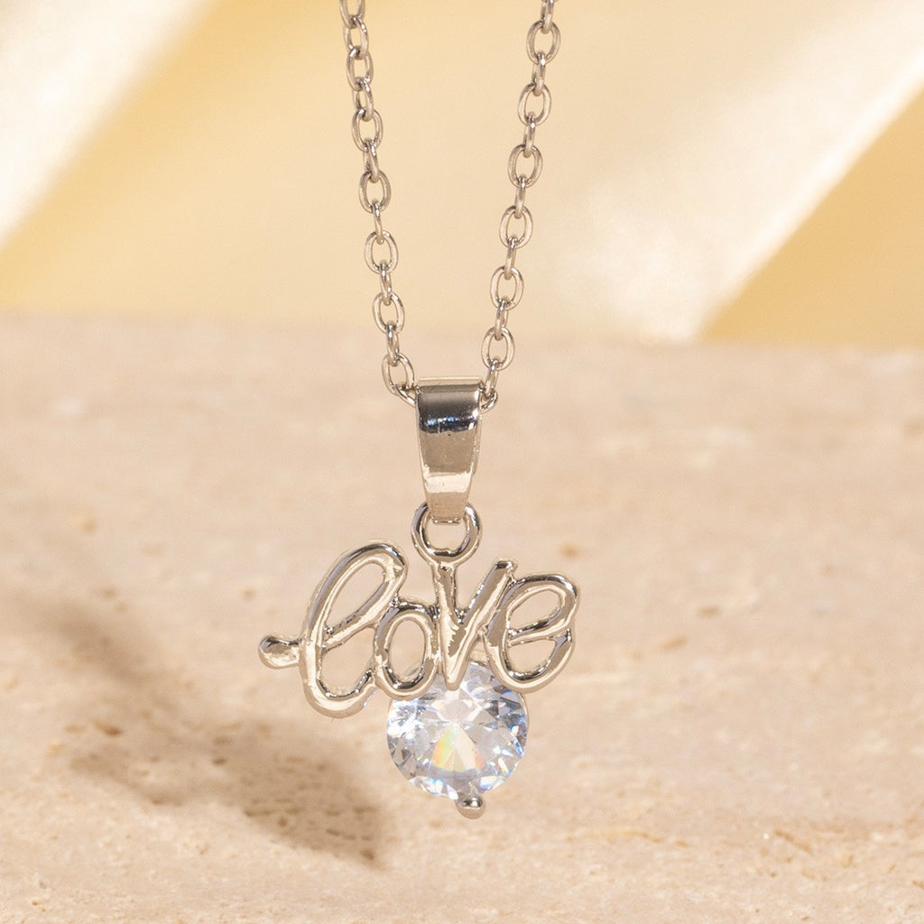 Exquisite heart pendant