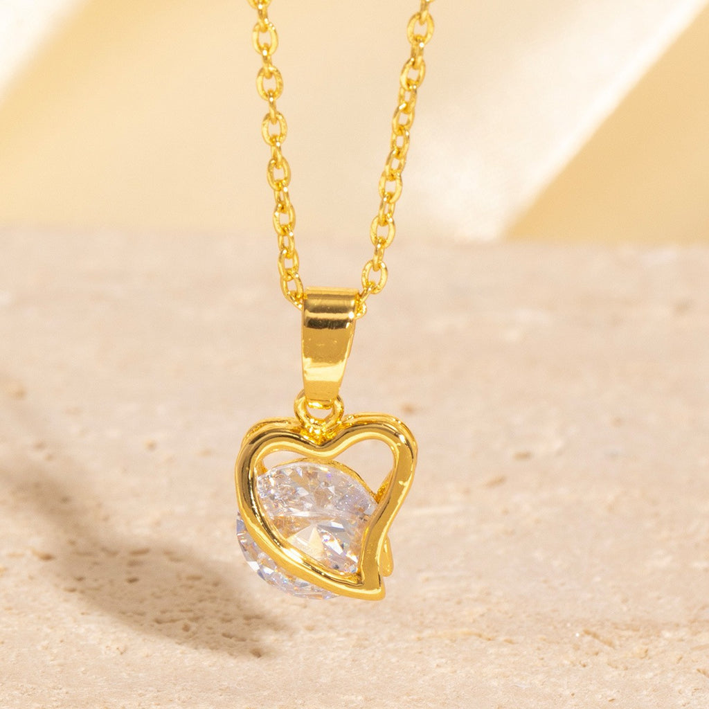 Exquisite heart pendant