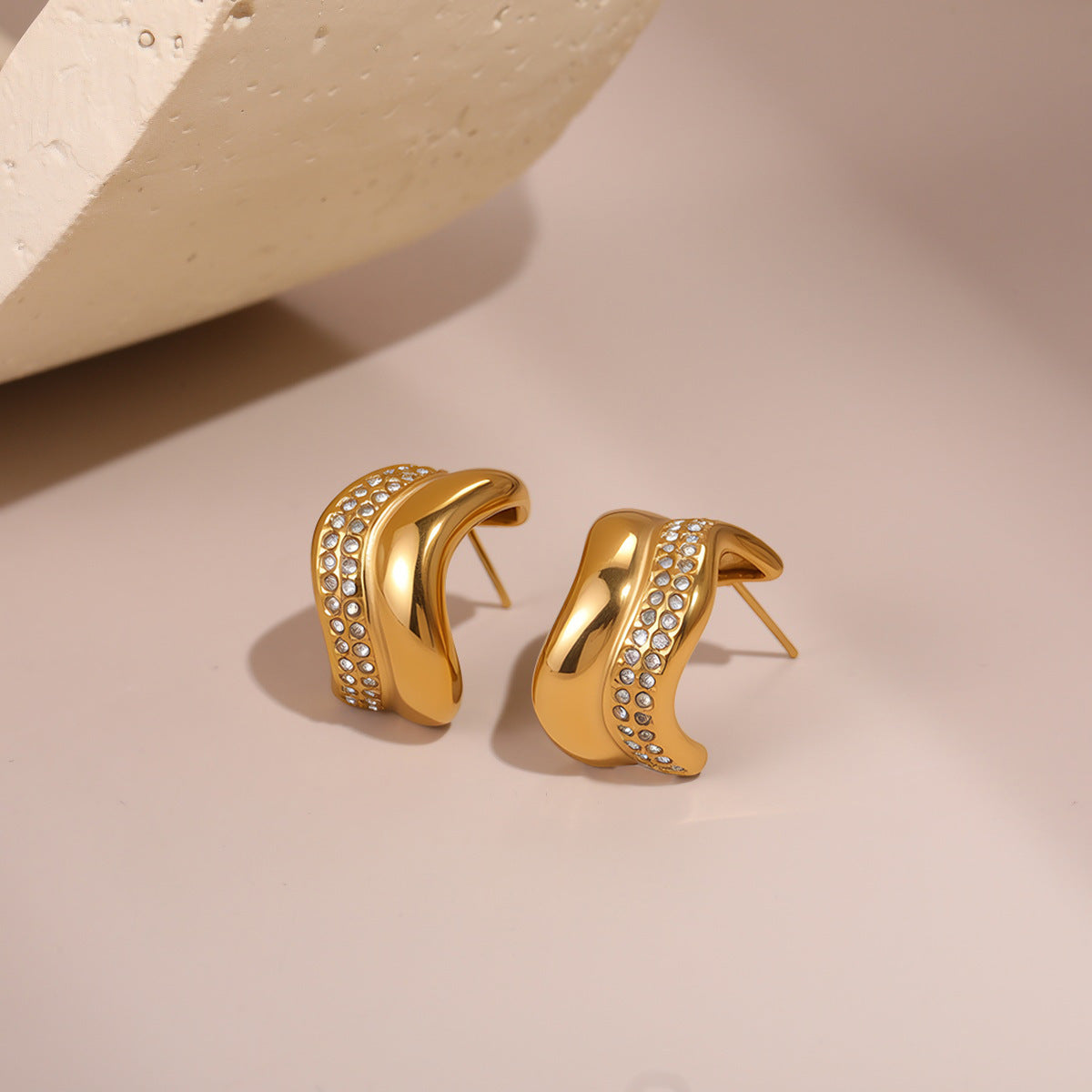 Luxe Minimal Diamond Stud Earrings