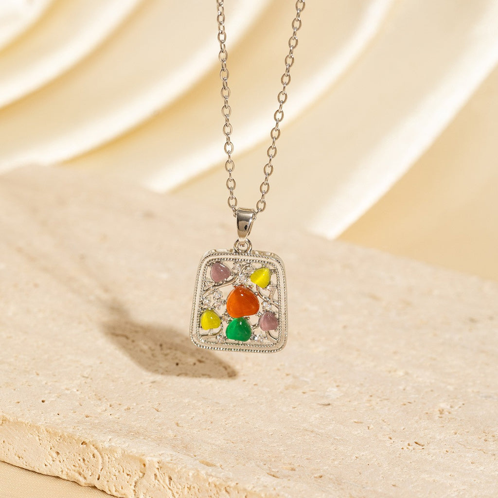 Exquisite heart pendant