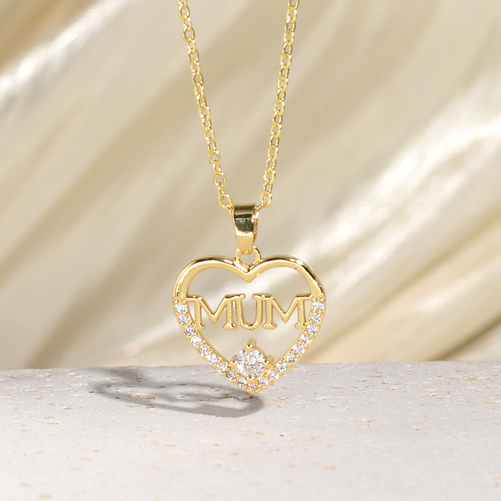 Exquisite heart pendant