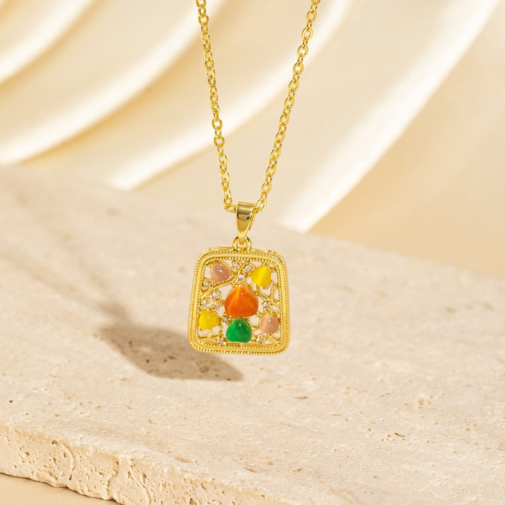 Exquisite heart pendant