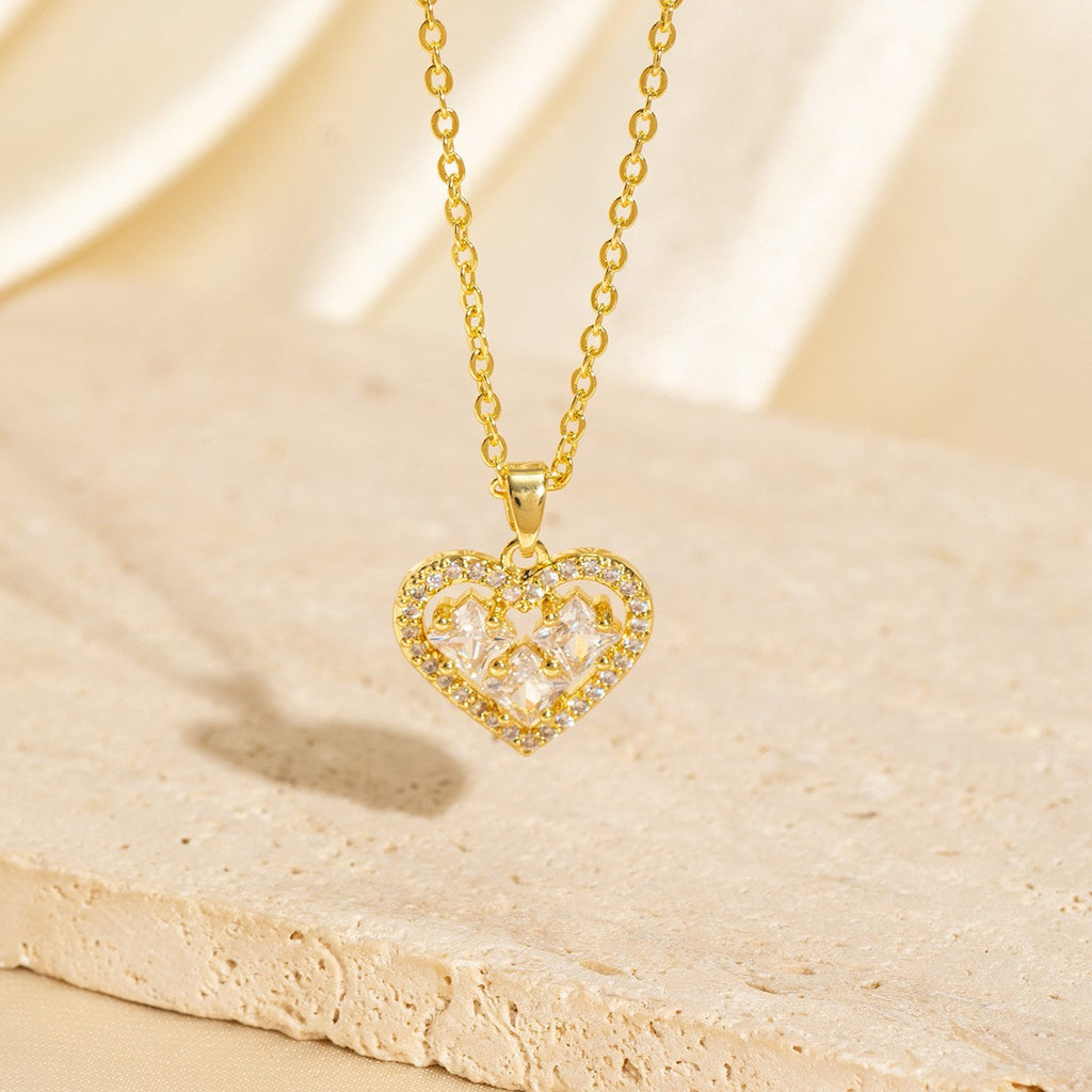 Exquisite heart pendant