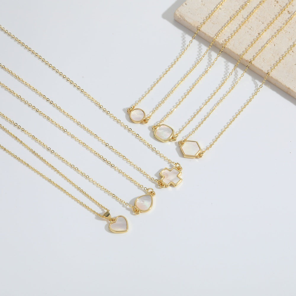 Clavicle Romance Pendant