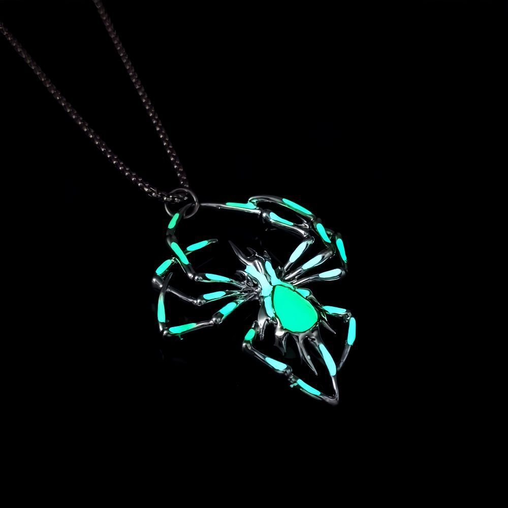 Glow-in-the-Dark Spider Necklace | Miss Melodrama