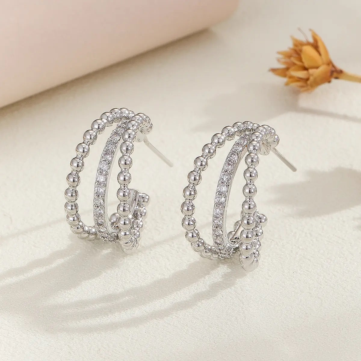 Korean Trendy semi-circle gentle retro earrings