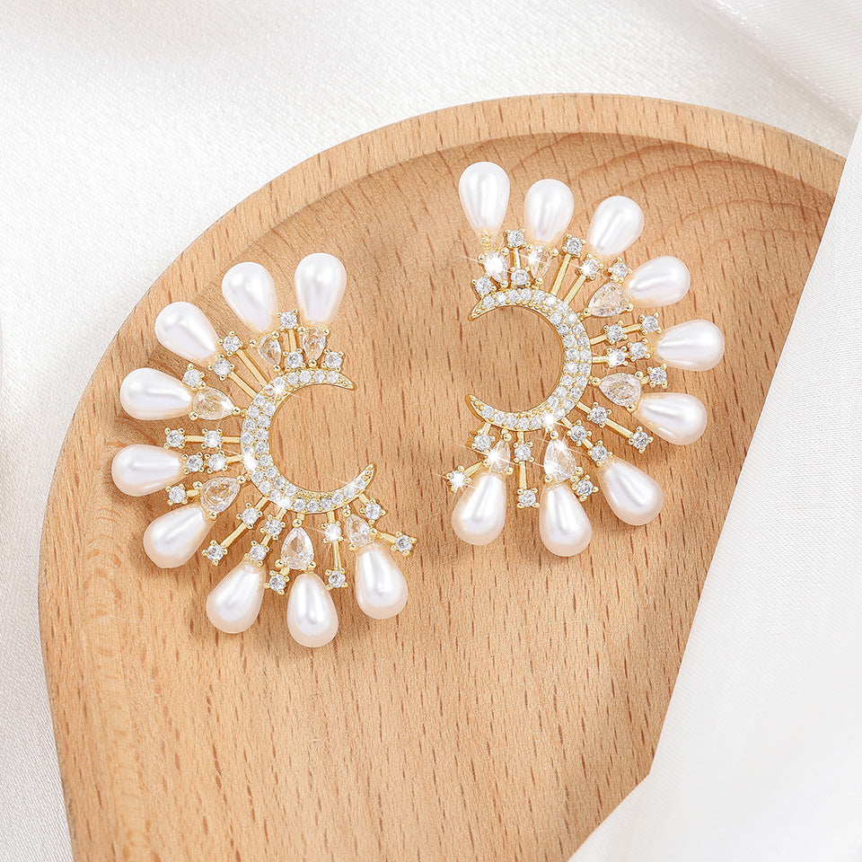 Luna Lustre Earrings