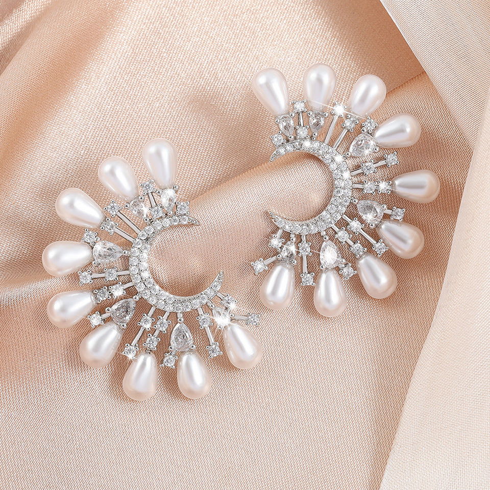 Luna Lustre Earrings