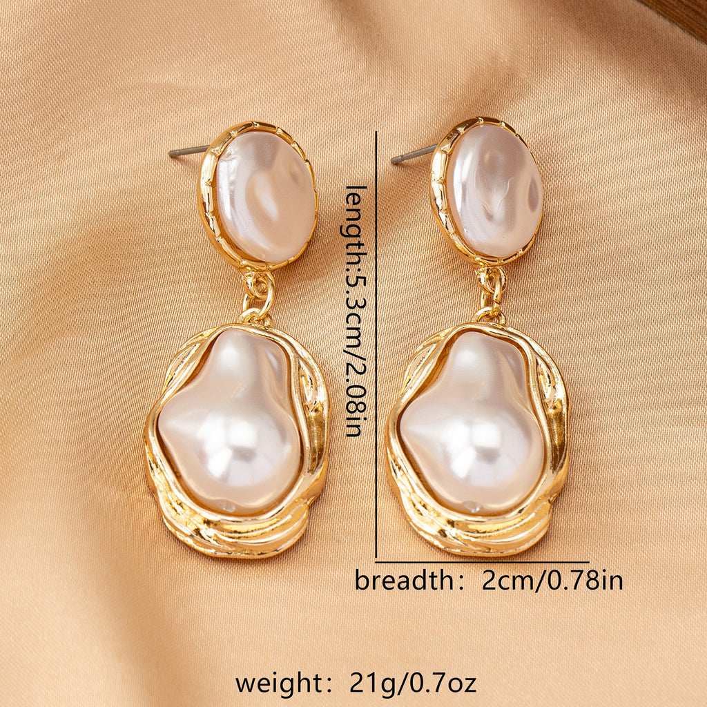 Pearly and gold Drip Earrings