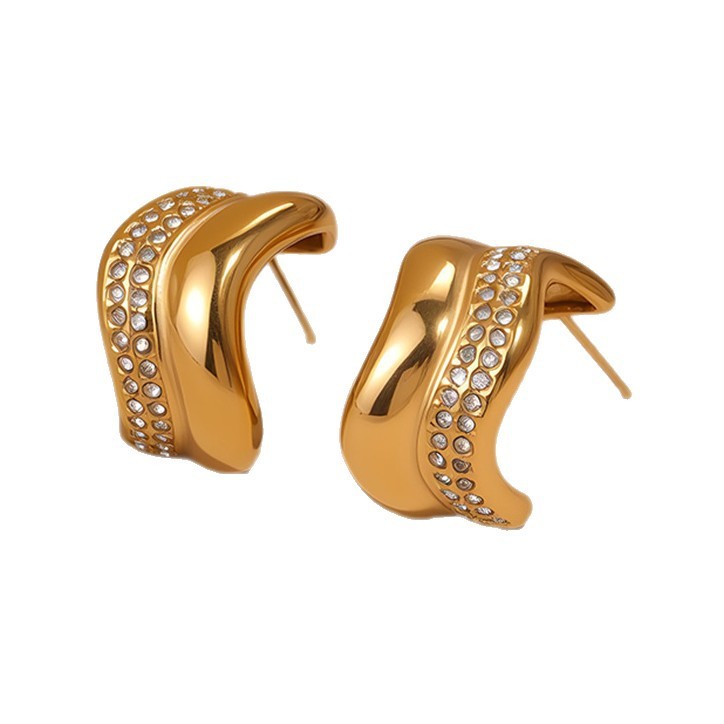 Luxe Minimal Diamond Stud Earrings