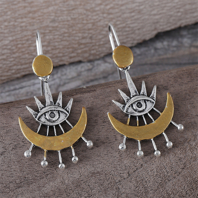 Retro Personality Horus Eye Moon Earrings