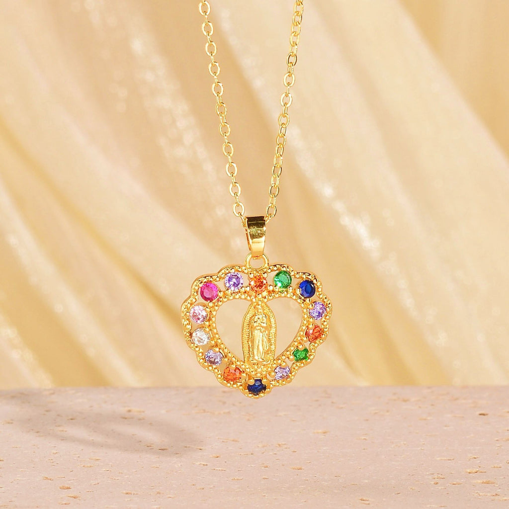 Exquisite heart pendant
