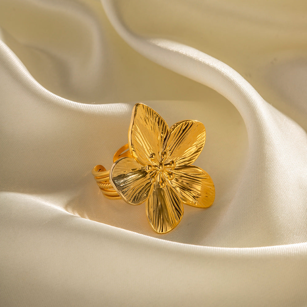 French Royal Style Gold Stainless Steel Ring