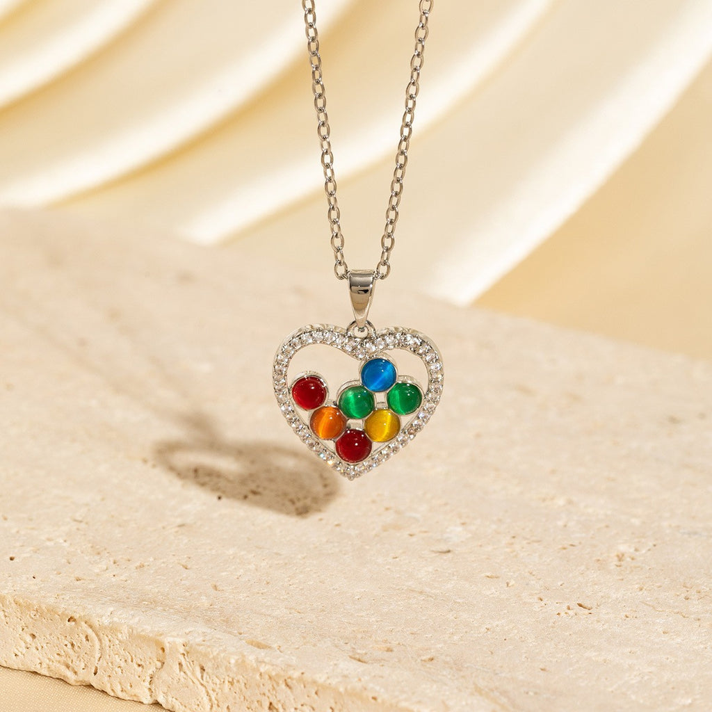 Exquisite heart pendant