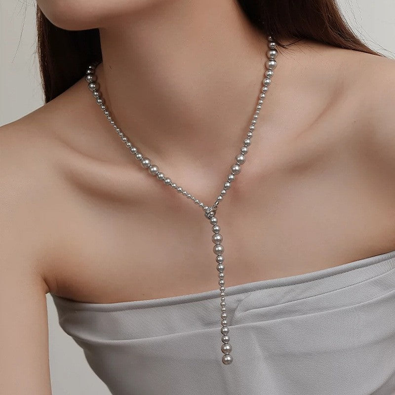 Minimal Light-Luxe Pearl Lariat Necklace