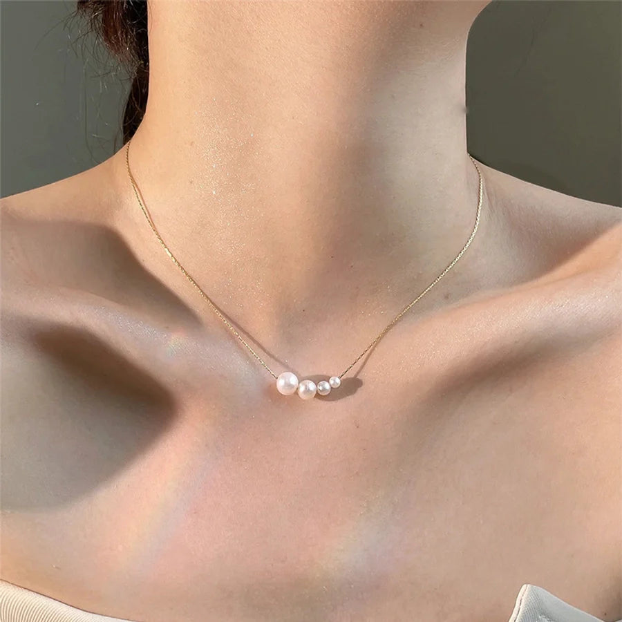 Aurora Pearl Classic Tripple Pearl Pendant
