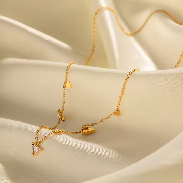 Zarina Minimal Geometric Beaded Classic Necklace