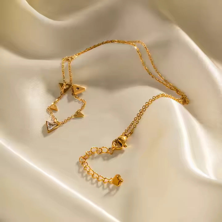 Zarina Minimal Geometric Beaded Classic Necklace